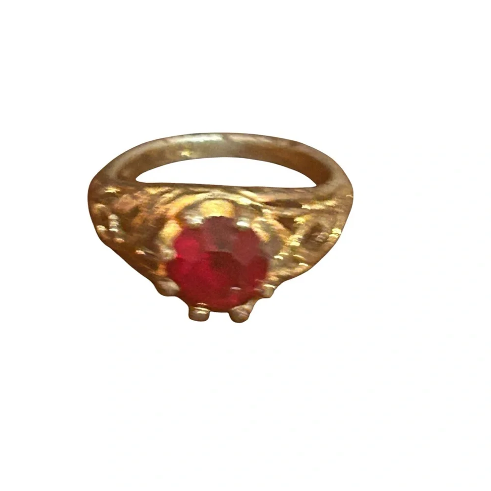 Vintage .925 Ruby Red Solitaire Filigree Ring Size 7.5